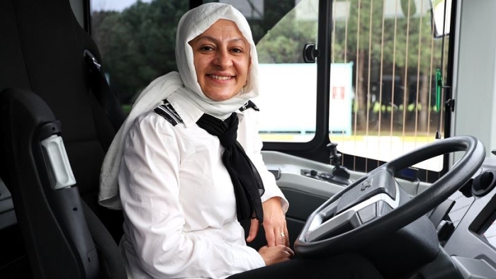 Kocaeli Büyükşehir’de kadınların gücü her alanda hissediliyor;  Güçlü Büyükşehir’e 3 bin 167 kadın imzası